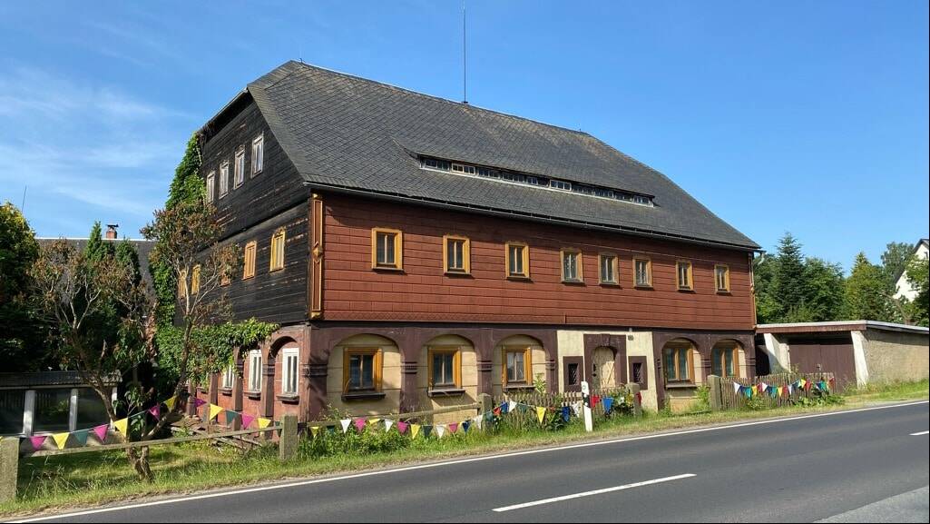 Einfamilienhaus Eibau Eibau - 9 Zimmer, 187 m&sup2;, 53.000&euro; | Angebot:25679722