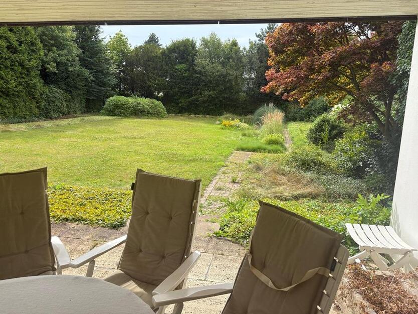 Zimmer❗️(einzeln) zu vermieten in der Senioren WG ”Villa Stern“