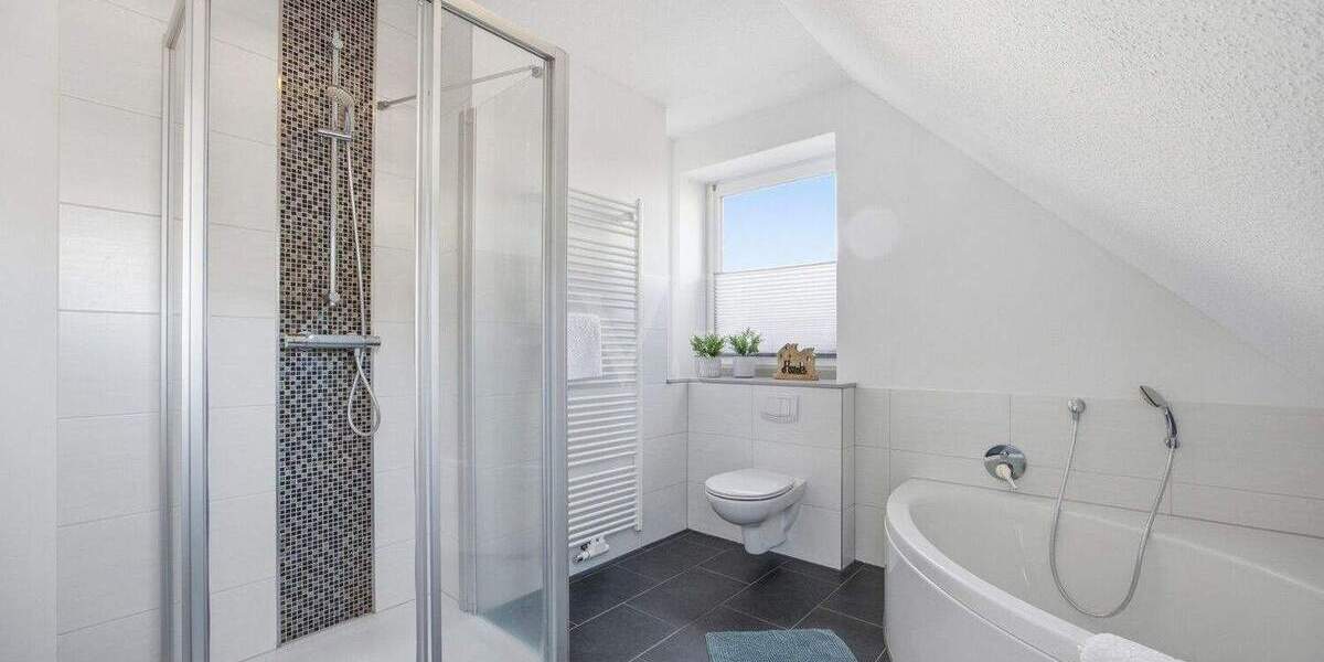 Etagenwohnung Wilhelmshaven Neuengroden - 4 Zimmer, 97 m&sup2;, 229.000&euro; | Angebot:25772323