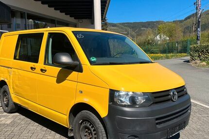 VW T5 Transporter 135.000 km 6.500 &euro; Finnentrop 57413