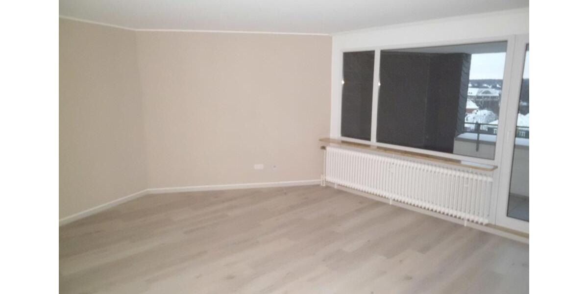 Etagenwohnung Remscheid Gemarkung Bergisch Born - 3 Zimmer, 83 m&sup2;, 199.000&euro; | Angebot:24449017