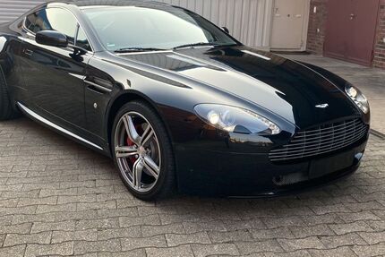 Aston Martin V8 Vantage 96.700 km 50.000 &euro; Holzwickede 59439