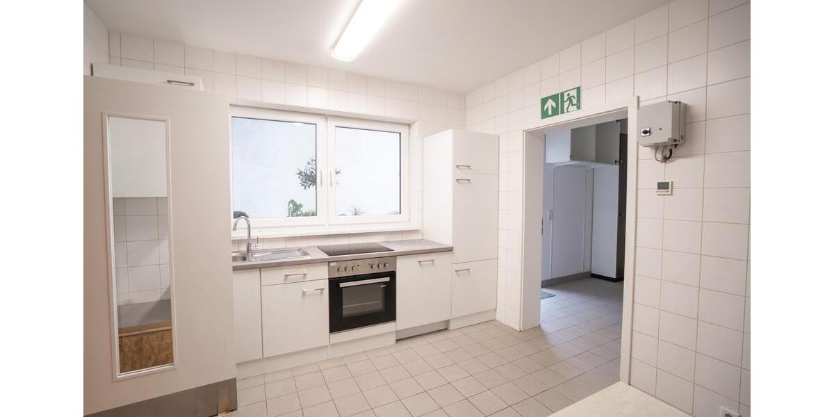 Gewerbeobjekt Bad Königshofen im Grabfeld - 1.000&euro; | Angebot:16748154