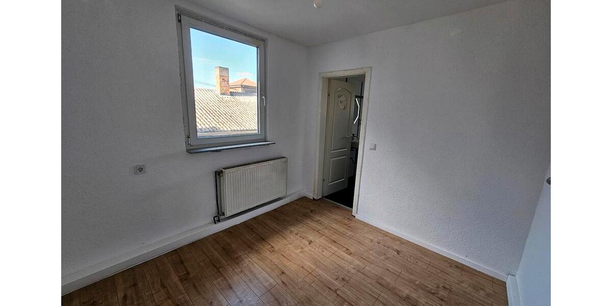 Etagenwohnung Dillingen (Saar) - 4 Zimmer, 100 m&sup2;, 750&euro; | Angebot:26616845