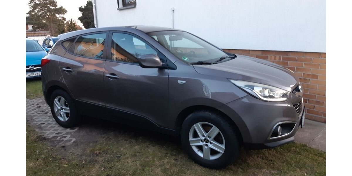 Hyundai ix35 64.500 km 9.990 &euro; Berlin 12623