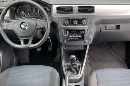 VW Caddy 121.000 km 9.650 &euro; Rommerskirchen 41569