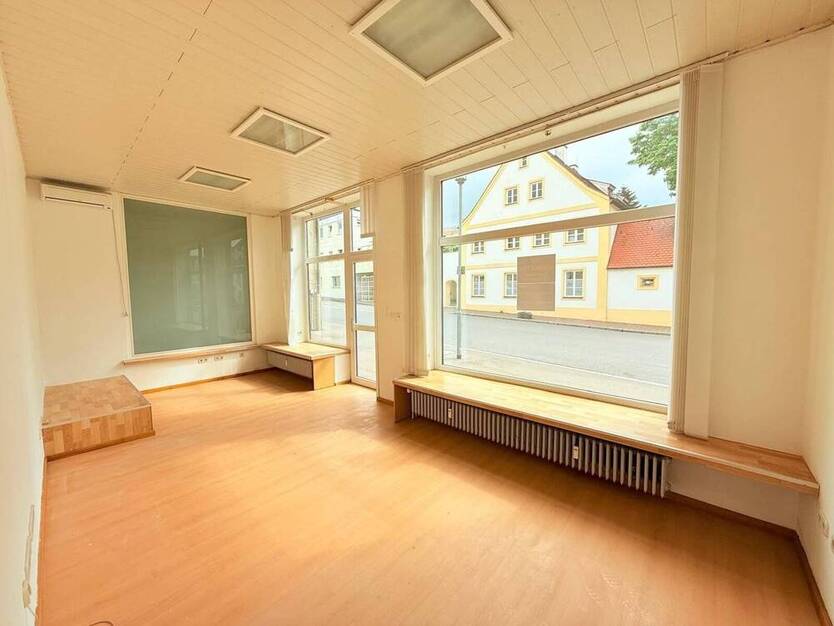 Gewerbeeinheit in Neuburg zu vermieten - Immobilien Baumeister seit 1971 in Neuburg