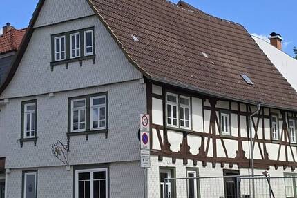 Haus Erbach - 7 Zimmer, 79 m&sup2;, 195.000&euro; | Angebot:25729843