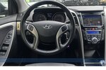 Hyundai i30 FIFA World Cup Edition*NAV*SHZ*StandH*R-CAM* 49.964 km 9.990 &euro; Berlin 13187