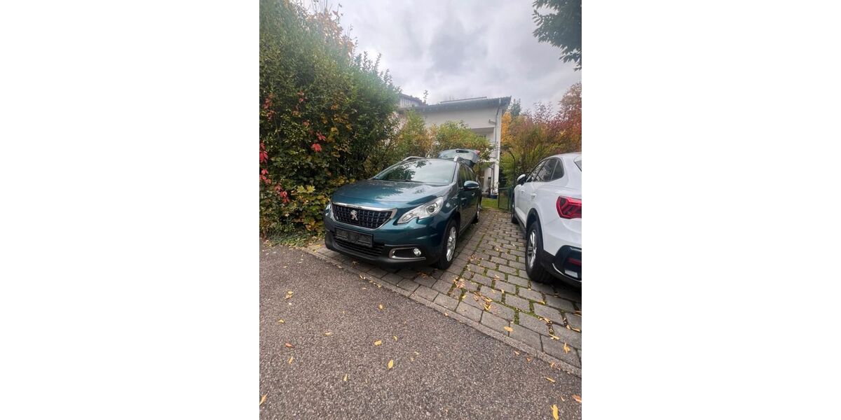 Peugeot 2008 100.000 km 8.900 &euro; Landau 76829