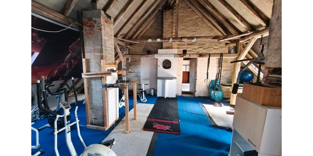 Etagenwohnung Sangerhausen - 1 Zimmer, 61 m&sup2;, 500&euro; | Angebot:26192473