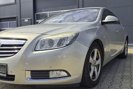 Opel Insignia 276.000 km 1.890 &euro; Augsburg 86167