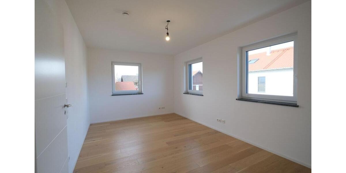 Diesen Ausblick schon beim Aufwachen genießen Großzügige Doppelhaushälfte in Aidling 4 zimmer