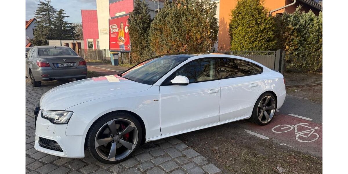 Audi A5 197.000 km 15.100 &euro; Velten 16727