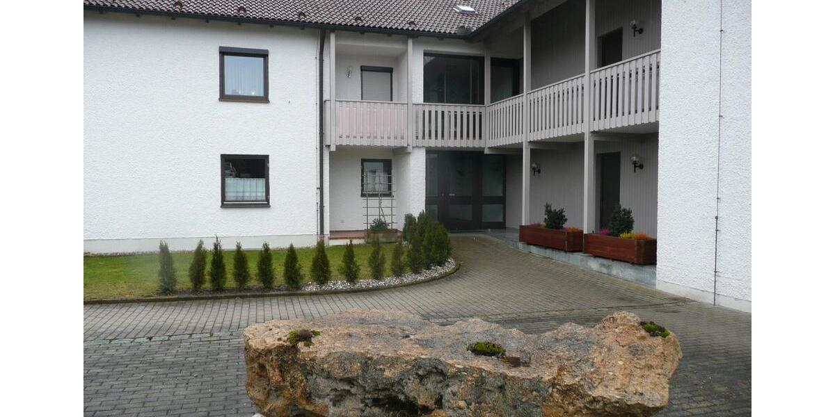 Etagenwohnung Bad Birnbach Asenham - 4 Zimmer, 94 m&sup2;, 249.000&euro; | Angebot:26729569