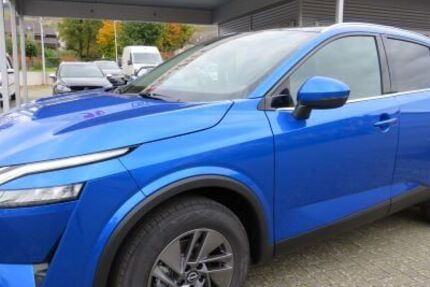 Nissan Qashqai 7.000 km 25.880 &euro; Mehring 54346