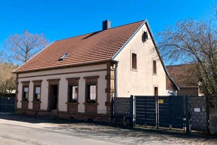 Haus Kleinbundenbach - 8 Zimmer, 280 m&sup2;, 540.000&euro; | Angebot:26414437
