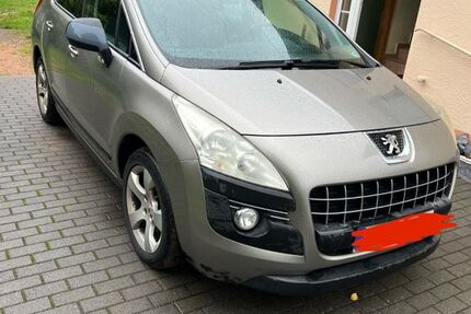 Peugeot 3008 229.000 km 3.750 € Hilst 66957