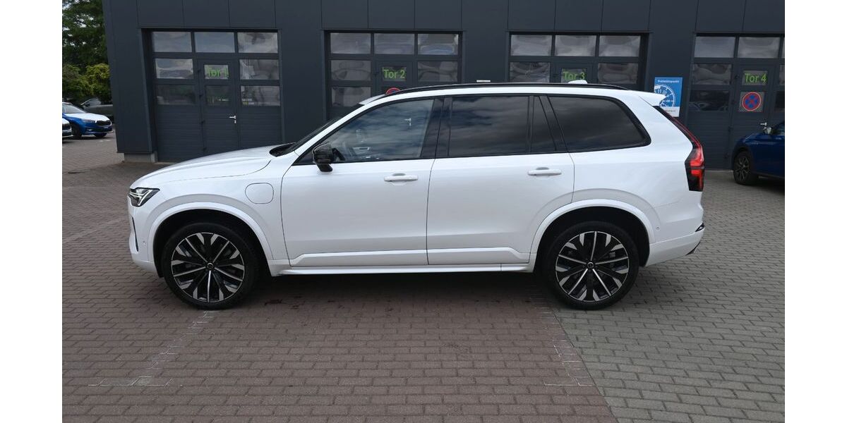 Volvo XC90 25.800 km 73.900 &euro; Jüterbog 14913