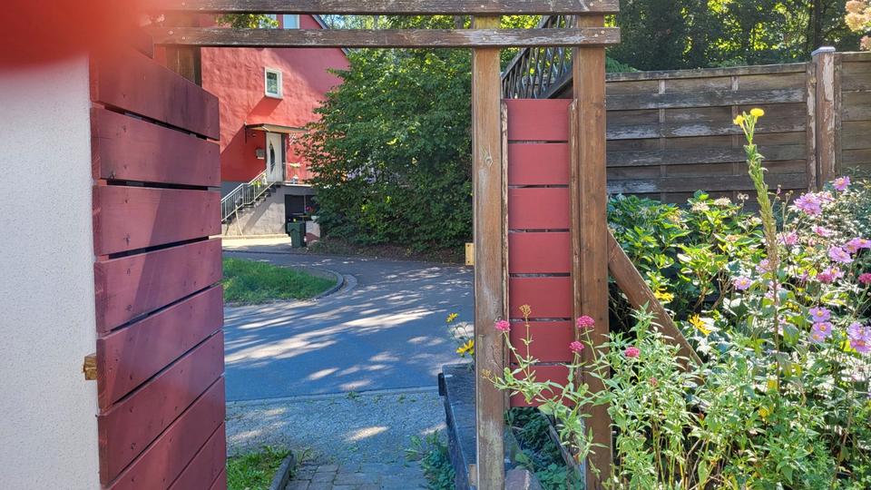 Reihenhaus Saarbrücken Dudweiler - 4 Zimmer, 150 m&sup2;, 1.240&euro; | Angebot:26182845
