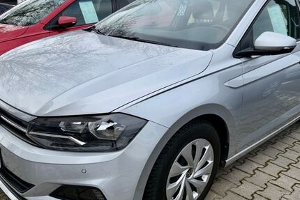 VW Polo 22.461 km 14.590 &euro; Naumburg 06618