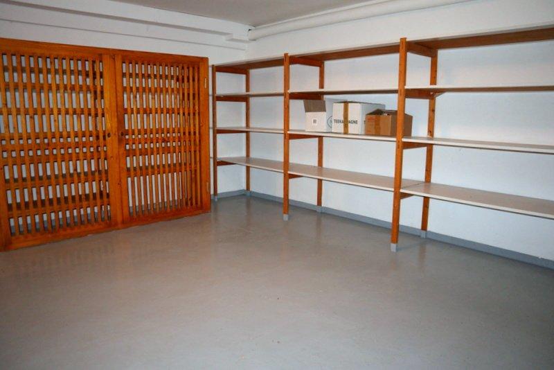 Einfamilienhaus Ganderkesee - 8 Zimmer, 257 m&sup2;, 2.347&euro; | Angebot:26098996