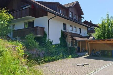 Schöne ruhige Dachgeschosswohnung mit Balkon und Abendsonne zimmer