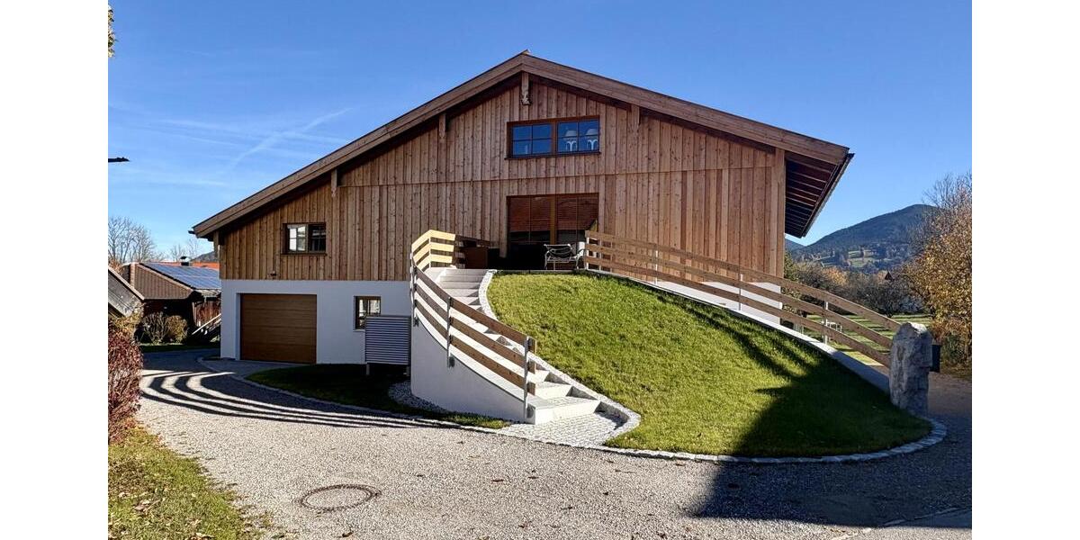 Maisonettenwohnung Bad Tölz - 4 Zimmer, 150 m&sup2;, 2.100&euro; | Angebot:26664845