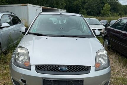 Ford Fiesta 171.000 km 2.000 &euro; Zwickau 08056