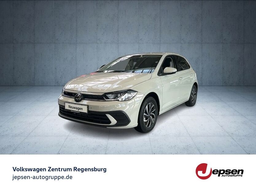 VW Polo 9.900 km 24.970 € Regensburg 93053