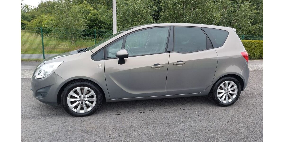 Opel Meriva 98.000 km 4.250 &euro; Hamm 59077