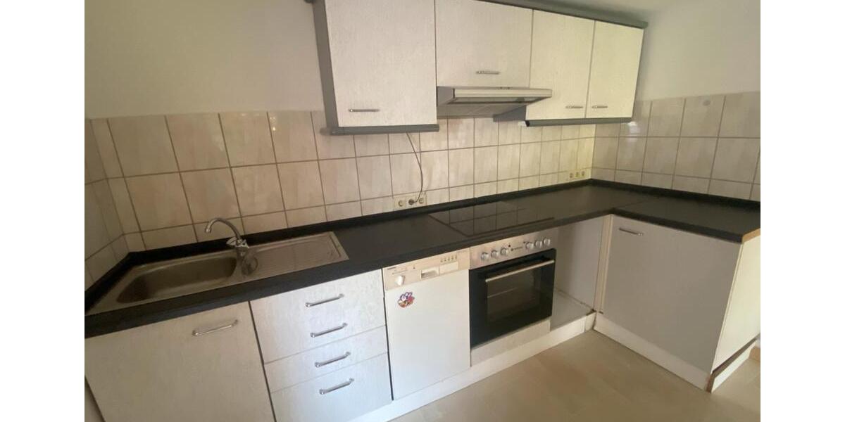 Dachgeschoßwohnung Delligsen - 4 Zimmer, 89 m&sup2;, 923&euro; | Angebot:26198056