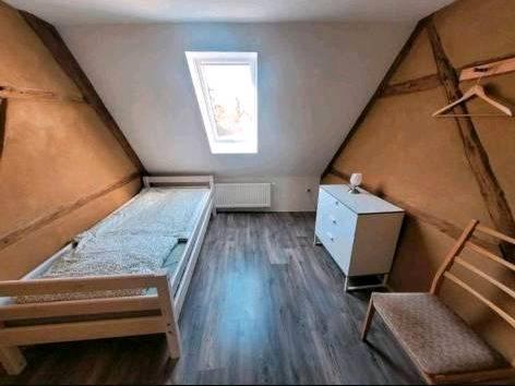 Reihenhaus Leisnig - 7 Zimmer, 160 m&sup2;, 145.000&euro; | Angebot:26070403
