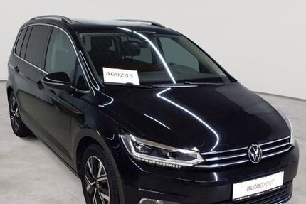 VW Touran 102.729 km 29.989 &euro; Fernwald-Steinbach 35463