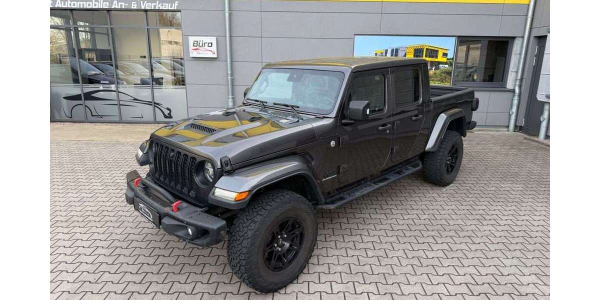 Jeep Gladiator 71.000 km 44.990 &euro; Lohne 49393