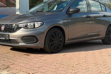 Fiat Tipo 105.000 km 7.500 &euro; Zwickau 08056