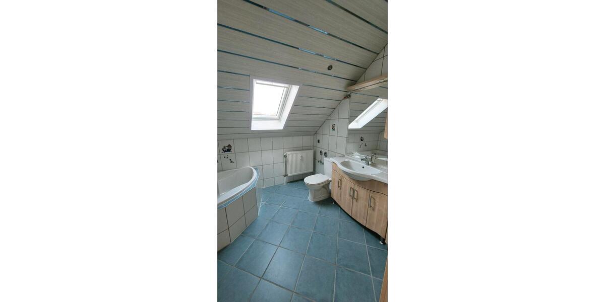 Dachgeschoßwohnung Gaimersheim - 2 Zimmer, 65 m&sup2;, 900&euro; | Angebot:24650986