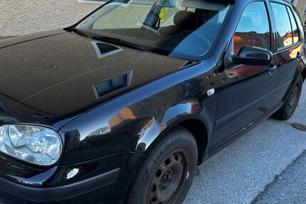VW Golf 256.000 km 1.200 &euro; Passau 94036