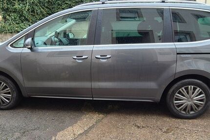 Seat Alhambra 247.800 km 9.300 &euro; Bitburg 54634