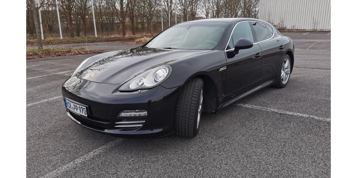 Porsche Panamera 219.000 km 21.000 &euro; Arnsberg 59823