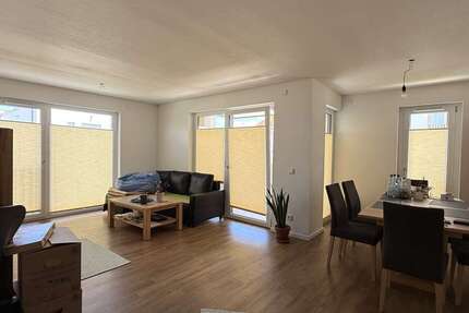 Wohnung Villingen-Schwenningen Schwenningen - 2 Zimmer, 70 m&sup2;, 840&euro; | Angebot:27136733