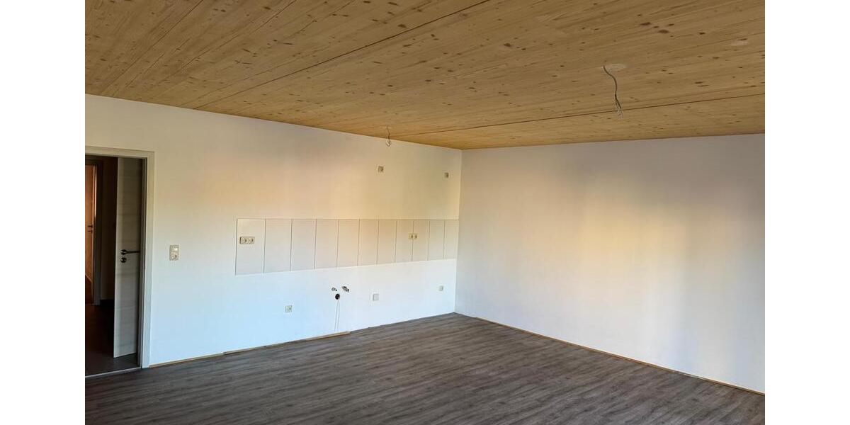 Terrassenwohnung Schleiz - 3 Zimmer, 83 m&sup2;, 462&euro; | Angebot:26262175