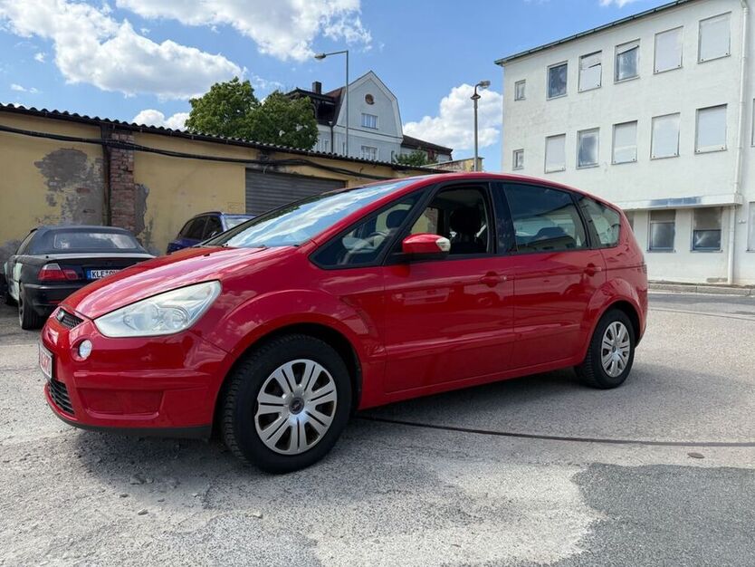 S-Max