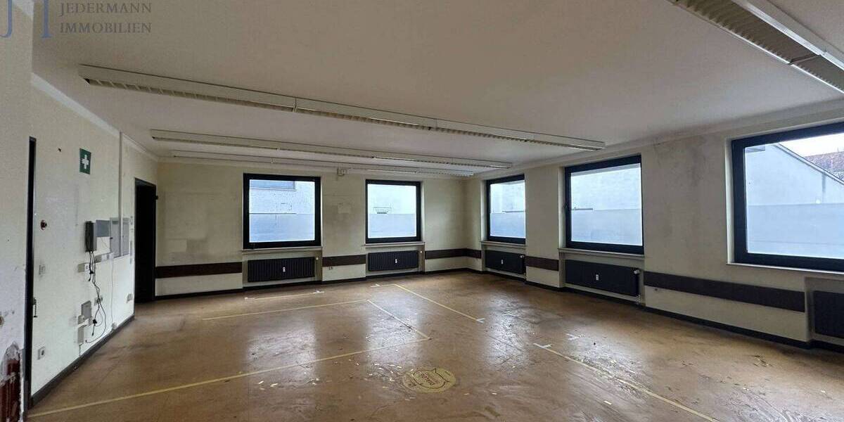 Gewerbeobjekt Schenklengsfeld - 1.300&euro; | Angebot:25684062