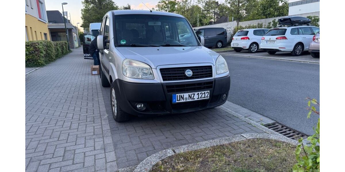 Fiat Doblo 182.135 km 1.999 &euro; Lünen 44534