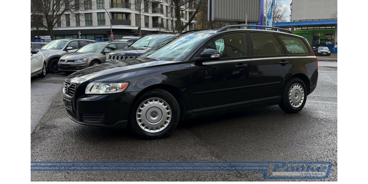Volvo V50 1.8*Xenon*SKZ*Klima*Scheckheft*SR+WR* 306.037 km 2.200 &euro; Berlin 13187