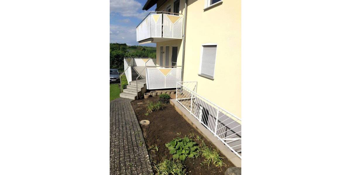 Etagenwohnung Pohlheim Grüningen - 5 Zimmer, 135 m&sup2;, 1.380&euro; | Angebot:26866311