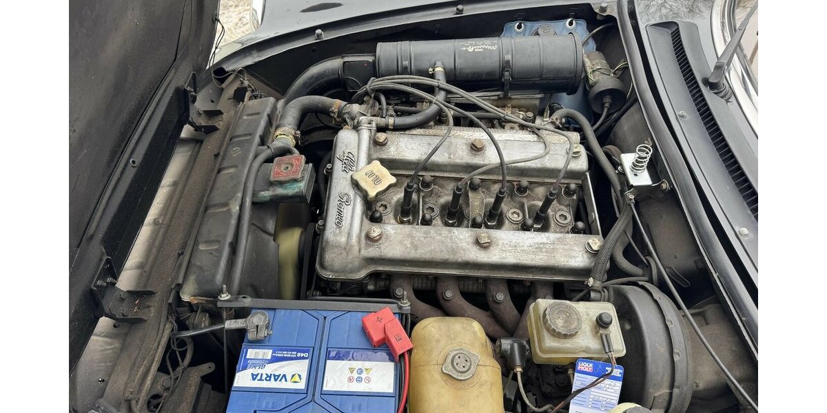 Alfa Romeo Spider 2000 1. Hand H-Zulassung echte 86 tkm 85.560 km 29.999 &euro; Hamburg 22339