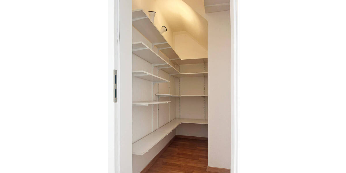 Etagenwohnung Renningen - 3 Zimmer, 74 m&sup2;, 1.100&euro; | Angebot:26190932