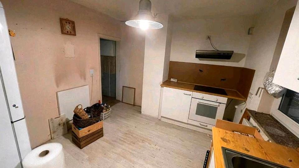 Einfamilienhaus Bad Langensalza - 4 Zimmer, 90 m&sup2;, 85.000&euro; | Angebot:26319696